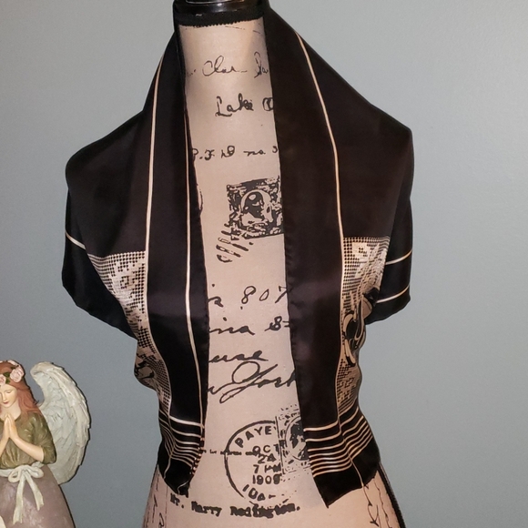 Vintage Echo Silk Cross Stitch Gangster Antique Rolls-Royce Scarf Wrap - Picture 3 of 10